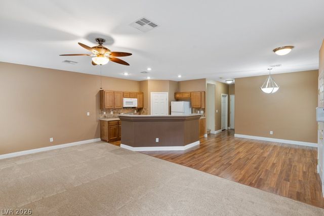 8710 Horizon Wind Avenue 103, Las Vegas, NV 89178
