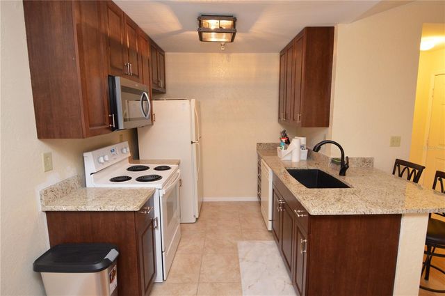 10263 GANDY BOULEVARD N 602, St Petersburg, FL 33702