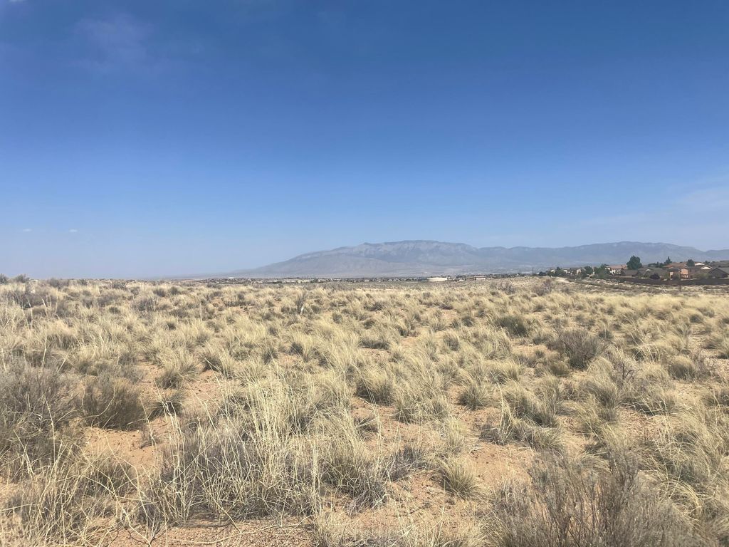 5 Acres Paradise West, Albuquerque, NM 87114