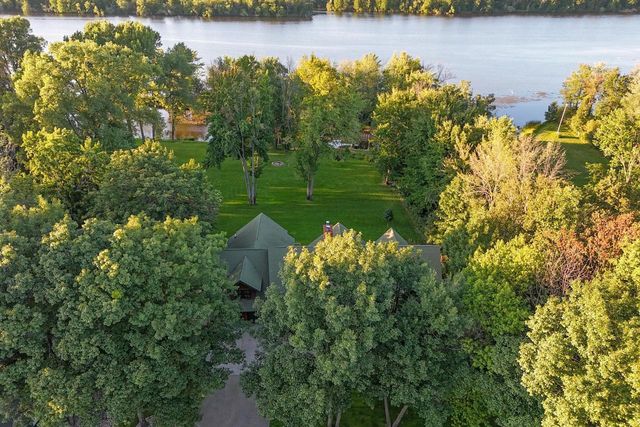 4689 LAKE DRIVE #4685 LAKE DRIVE, Wisconsin Rapids, WI 54494