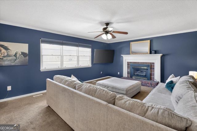 111 E Banks Street, Glennville, GA 30427