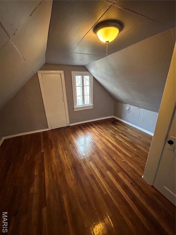 2222 McCausland Avenue, St Louis, MO 63143