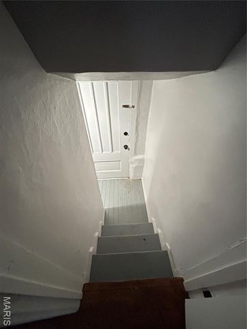 2222 McCausland Avenue, St Louis, MO 63143