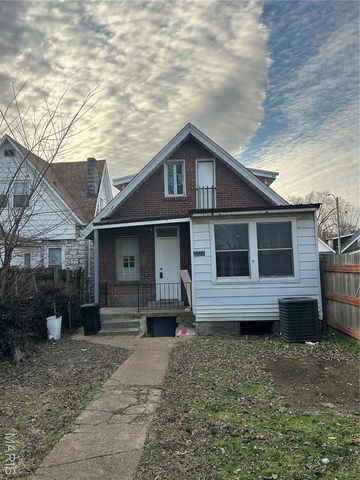 2222 McCausland Avenue, St Louis, MO 63143