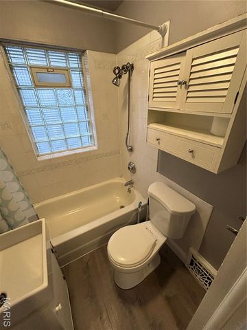 2222 McCausland Avenue, St Louis, MO 63143