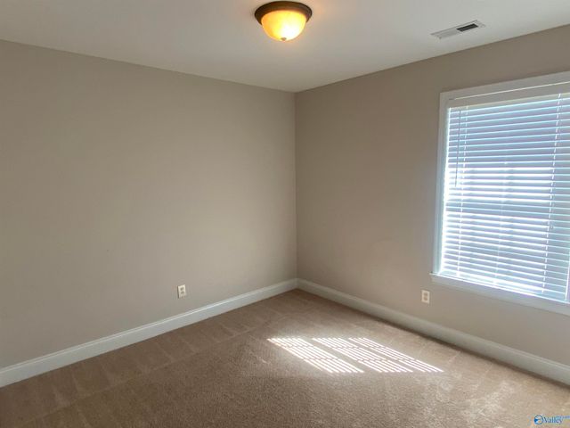 128 Somerset Park Drive, Huntsville, AL 35811