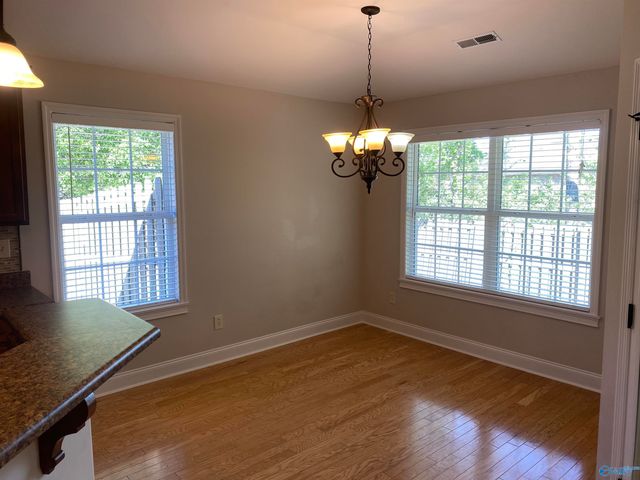 128 Somerset Park Drive, Huntsville, AL 35811