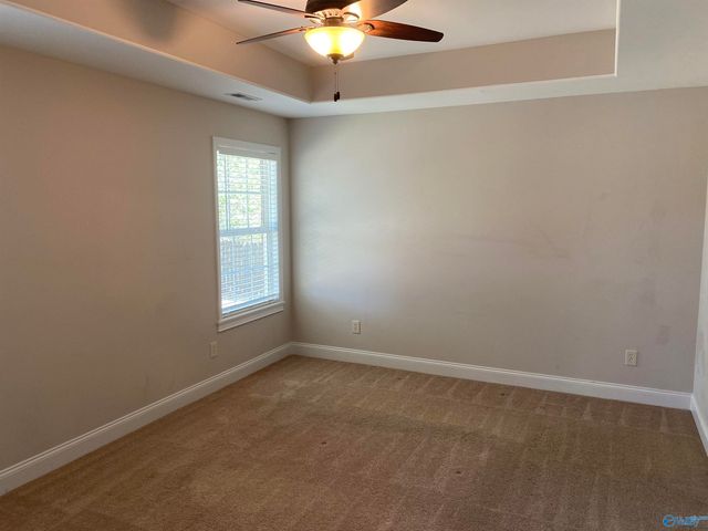 128 Somerset Park Drive, Huntsville, AL 35811