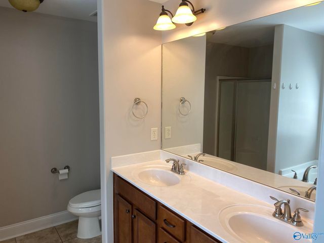 128 Somerset Park Drive, Huntsville, AL 35811