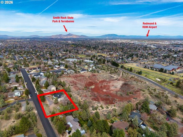 3244 Sw 34TH St, Redmond, OR 97756