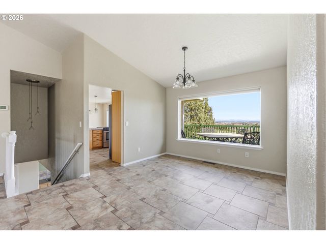 3244 Sw 34TH St, Redmond, OR 97756