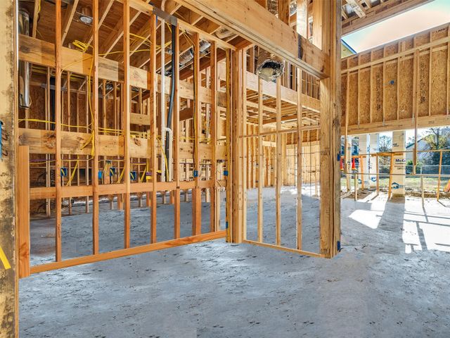 36 W Shady Lane, Houston, TX 77063