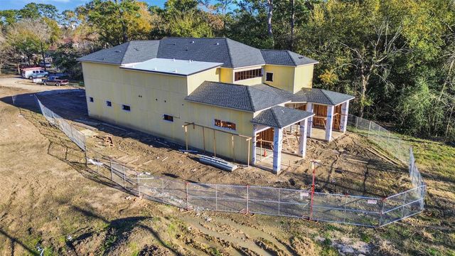 36 W Shady Lane, Houston, TX 77063