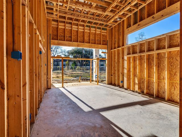 36 W Shady Lane, Houston, TX 77063