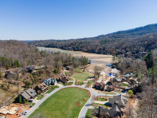 126 Kellerman Point, Lake Lure, SC 28746