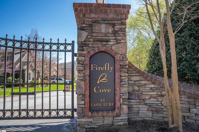 126 Kellerman Point, Lake Lure, SC 28746