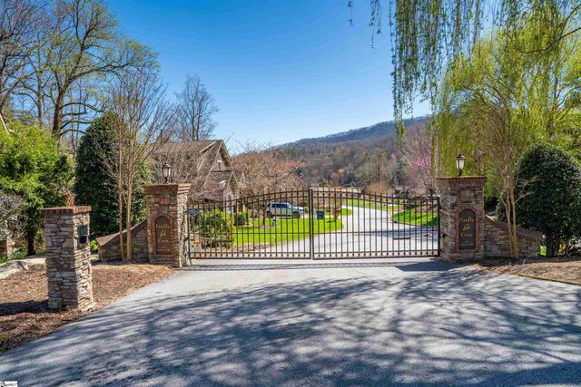 126 Kellerman Point, Lake Lure, SC 28746