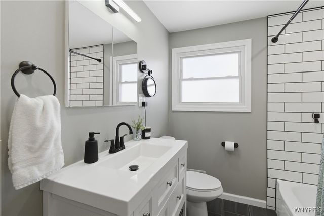 18 Joseph Drive, Tonawanda, NY 14150