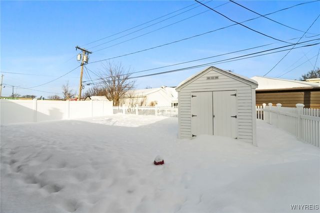 18 Joseph Drive, Tonawanda, NY 14150