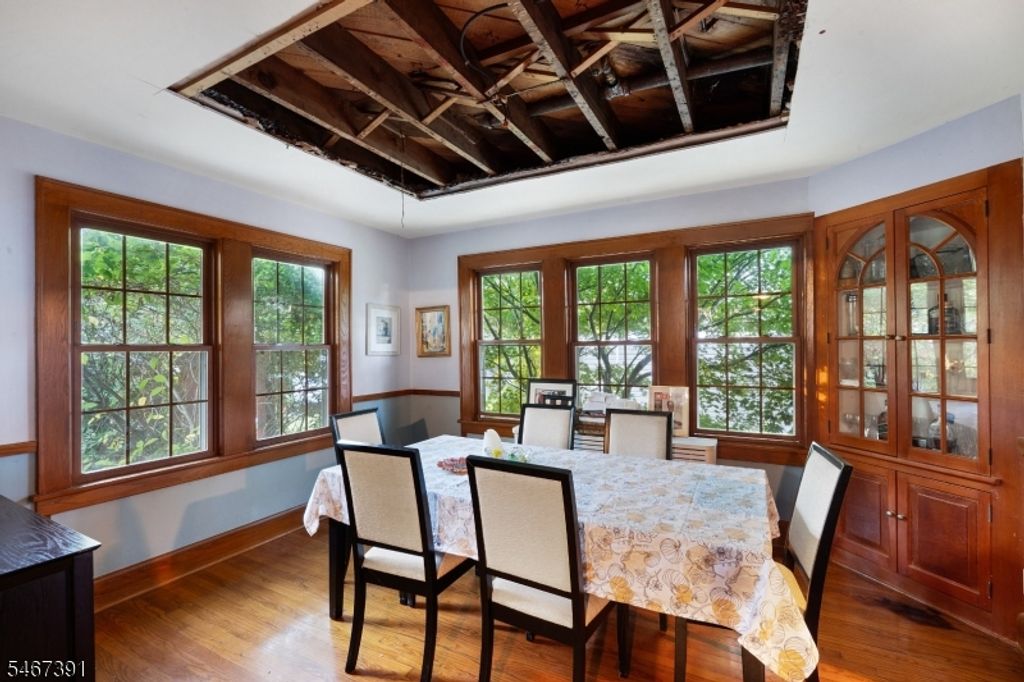 166 Locust Ave, Mountainside Boro, NJ 07092 — photo 3