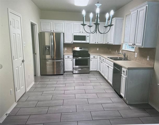 1341 Beechwood DR, Kyle, TX 78640