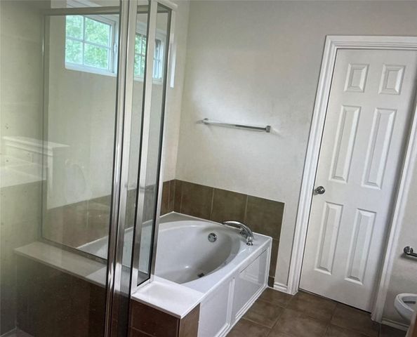 1341 Beechwood DR, Kyle, TX 78640