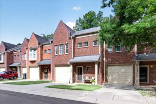 4632 Dabney Vigor Drive, Charlotte, NC 28209