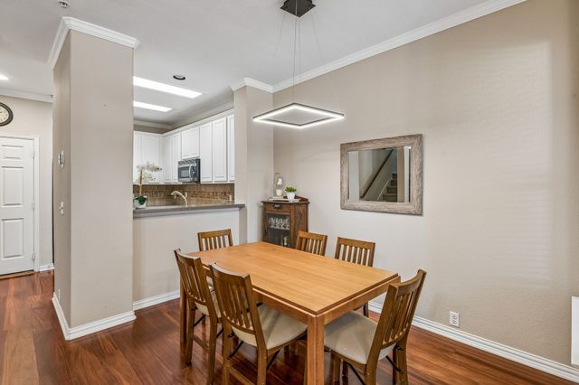 262 Legends Drive, Lewisville, TX 75057