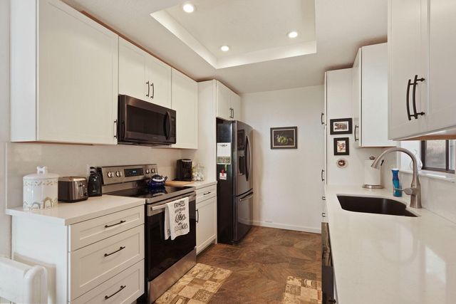 402 Rabbits Foot Rd, West Point, CA 95255