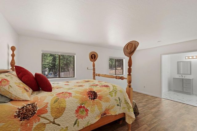 402 Rabbits Foot Rd, West Point, CA 95255