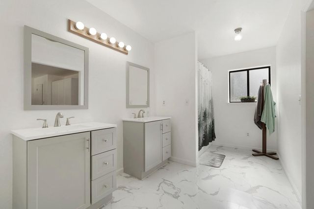 402 Rabbits Foot Rd, West Point, CA 95255