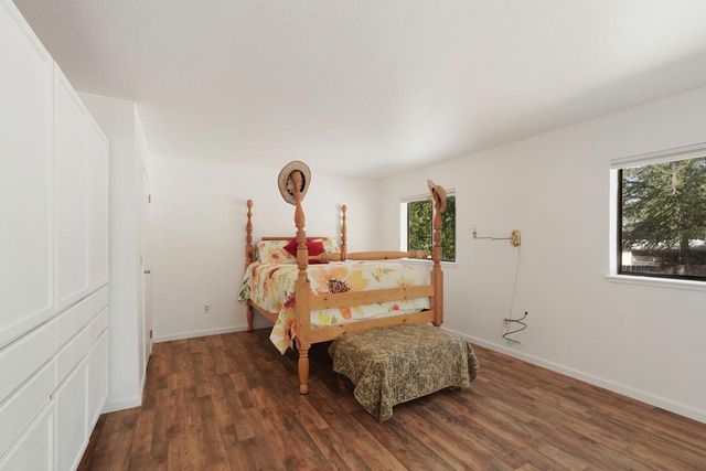 402 Rabbits Foot Rd, West Point, CA 95255