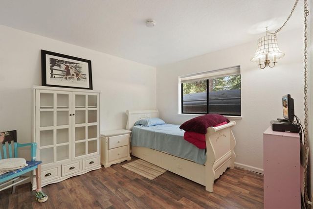 402 Rabbits Foot Rd, West Point, CA 95255