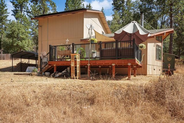 402 Rabbits Foot Rd, West Point, CA 95255