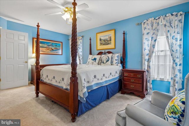 15918 EDGEWOOD DR, Dumfries, VA 22025