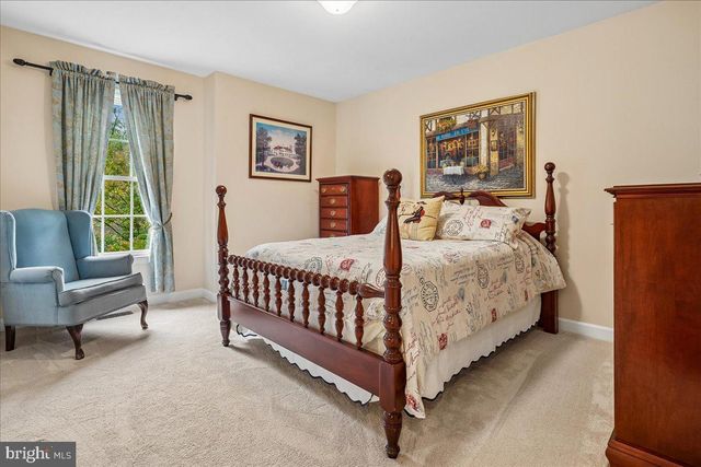 15918 EDGEWOOD DR, Dumfries, VA 22025
