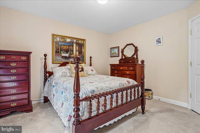 15918 EDGEWOOD DR, Dumfries, VA 22025