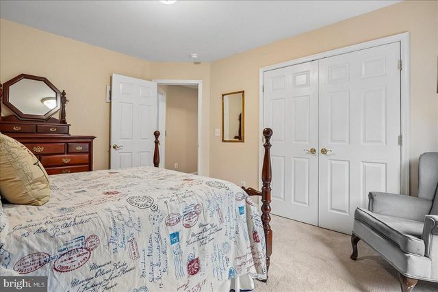 15918 EDGEWOOD DR, Dumfries, VA 22025