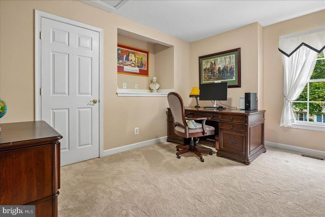 15918 EDGEWOOD DR, Dumfries, VA 22025