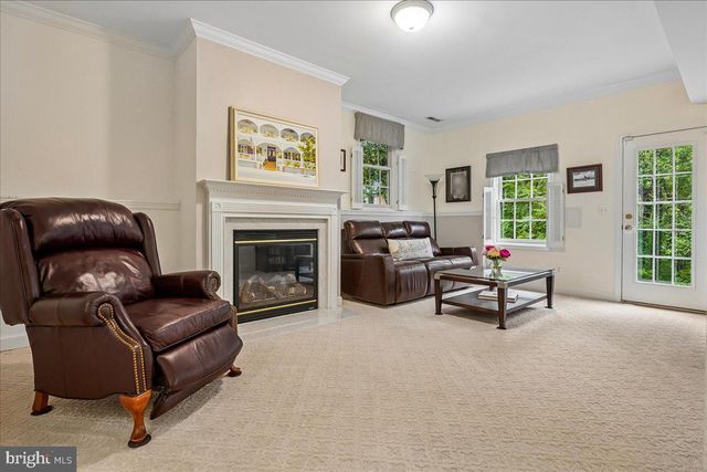 15918 EDGEWOOD DR, Dumfries, VA 22025