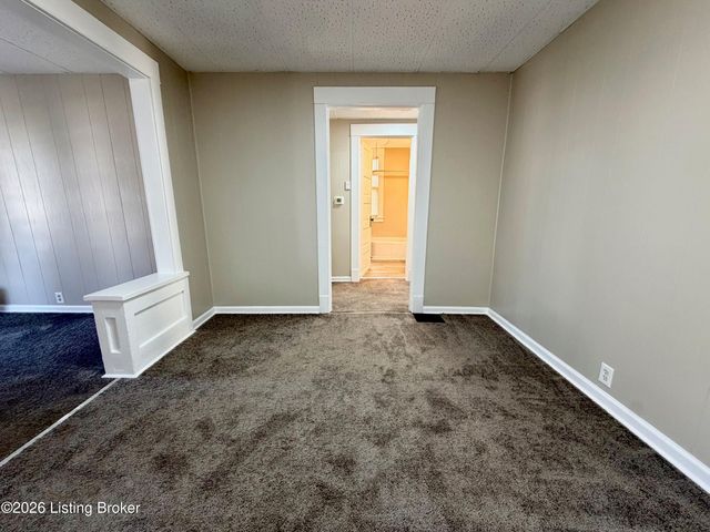 1115 S 32nd St, Louisville, KY 40211