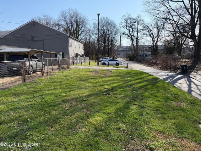 1115 S 32nd St, Louisville, KY 40211