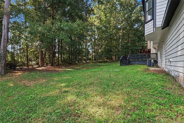 5880 Bluebonnet Circle, College Park, GA 30349