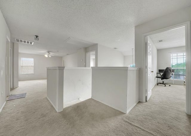 617 Crystal Brook Drive, Saginaw, TX 76179