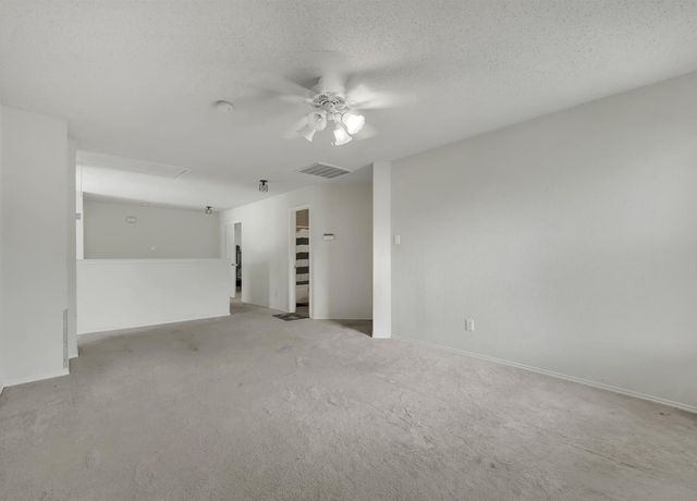 617 Crystal Brook Drive, Saginaw, TX 76179