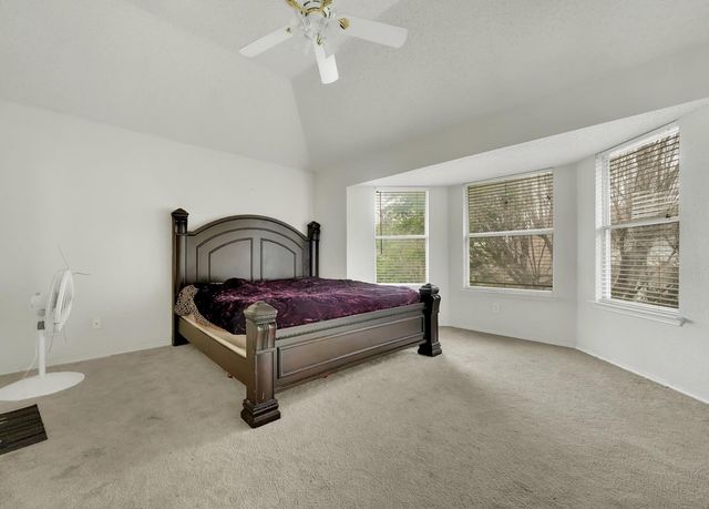 617 Crystal Brook Drive, Saginaw, TX 76179