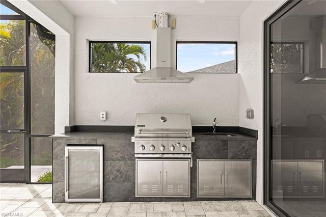 2829 SW 25th PL, Cape Coral, FL 33914