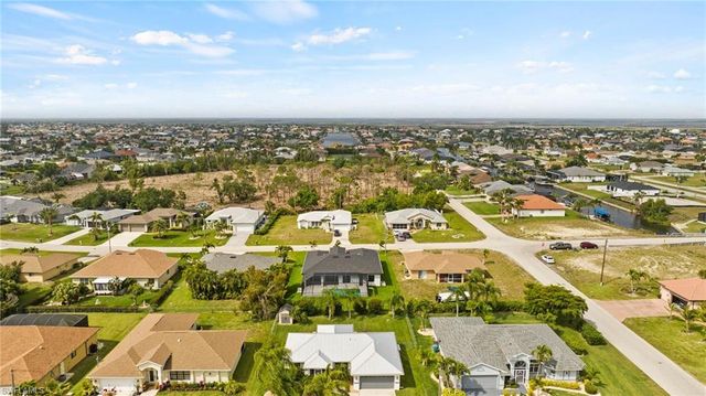 2829 SW 25th PL, Cape Coral, FL 33914