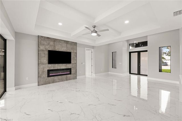 2829 SW 25th PL, Cape Coral, FL 33914