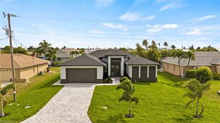 2829 SW 25th PL, Cape Coral, FL 33914